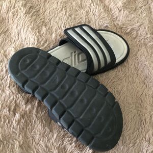 adidas Shoes | Kids Adidas Slides Size 5 | Poshmark